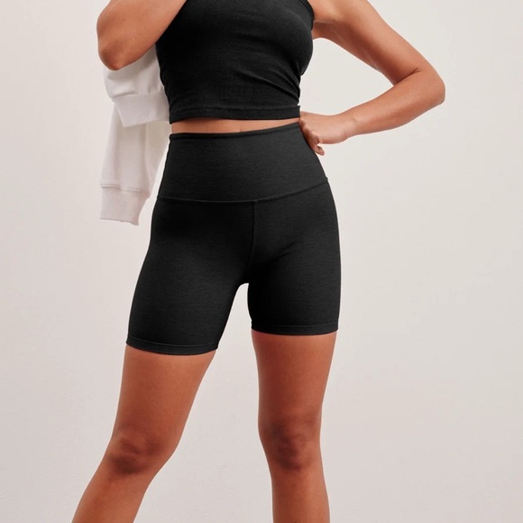 Beyond Yoga Black Bike Shorts - Picture 2 of 7